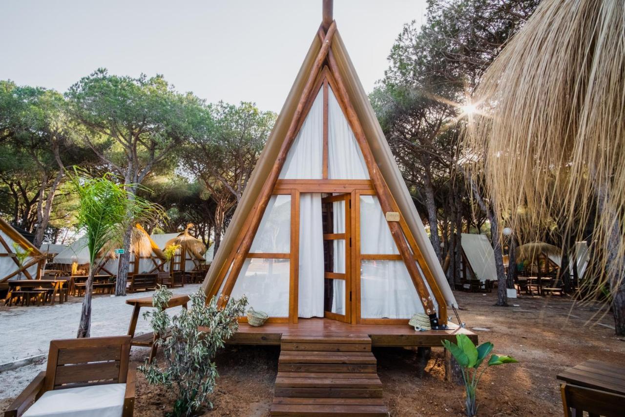 Taiga Conil Otel Conil De La Frontera Dış mekan fotoğraf