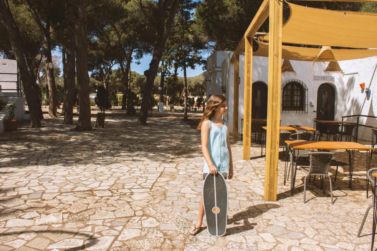Taiga Conil Otel Conil De La Frontera Dış mekan fotoğraf
